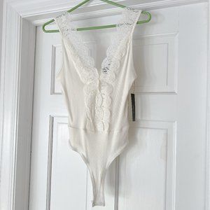Lulu's Cream Lace Bodysuit Size Medium